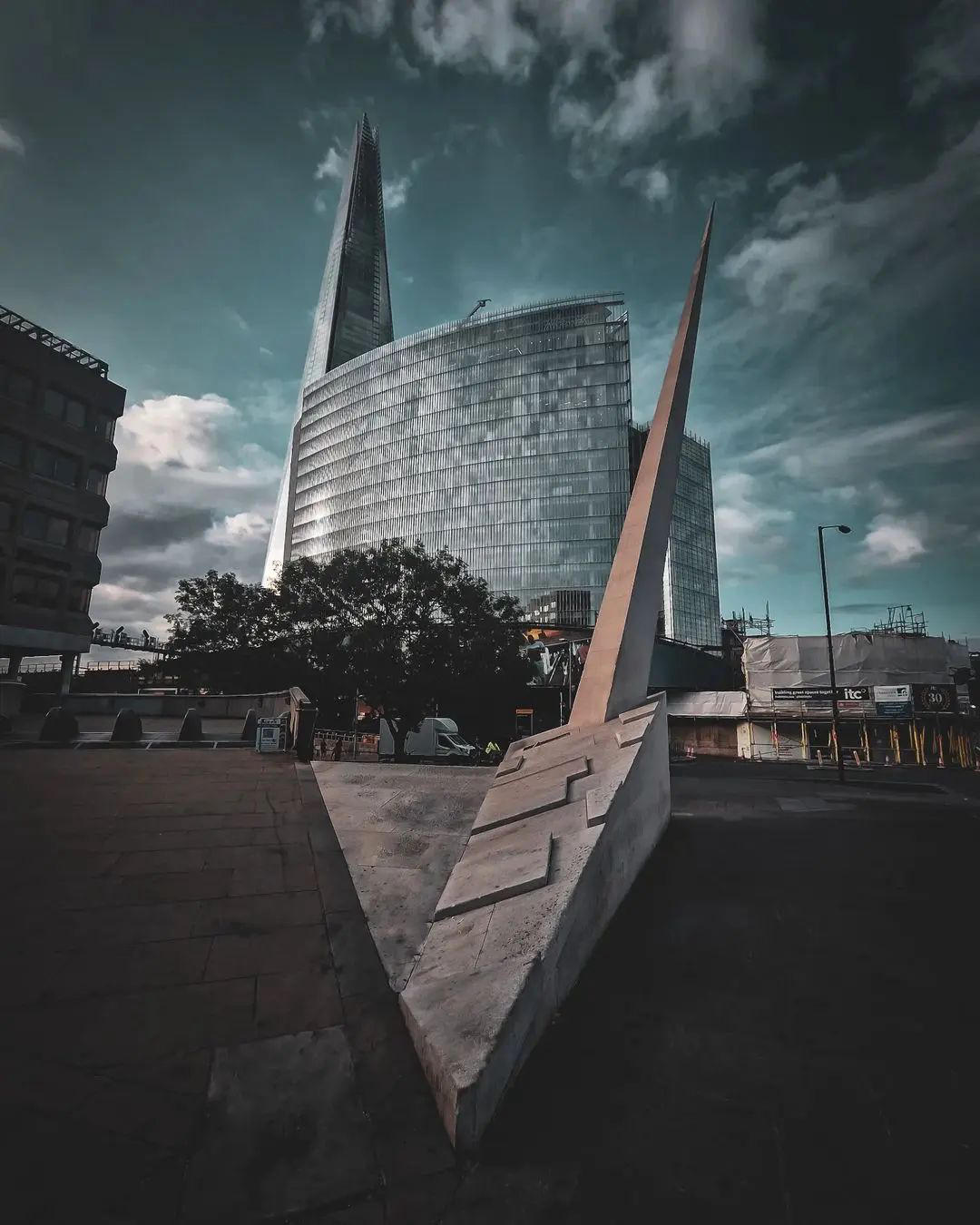 image  1 London Enthusiast 🇬🇧 - The pointy Shard