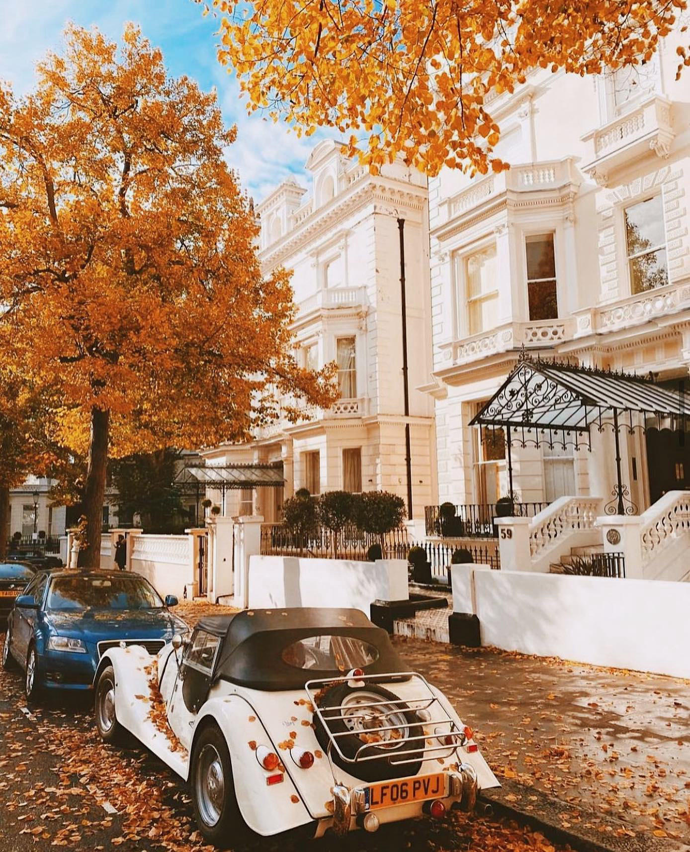 Royal Lancaster London - Luxury Hotel - Autumn is such a beautiful time to explore the city