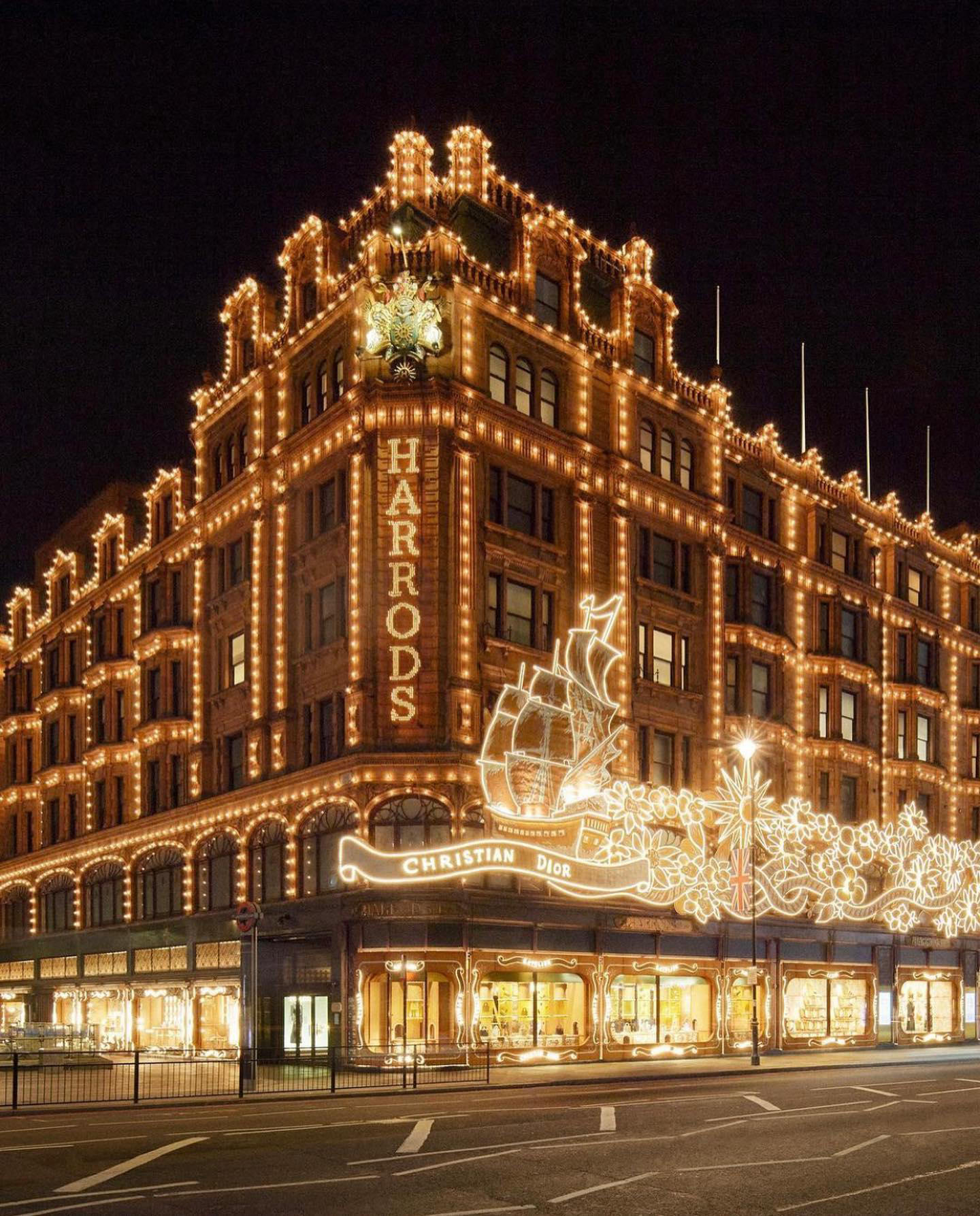 image  1 Royal Lancaster London - Luxury Hotel - London looks truly magical at this time of year