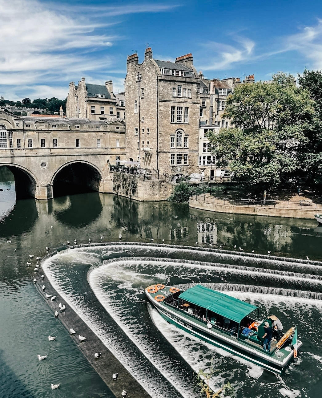 The Gainsborough Bath Spa - Synonymous with Bath, Pulteney Bridge is an attraction that must be visited when you are in